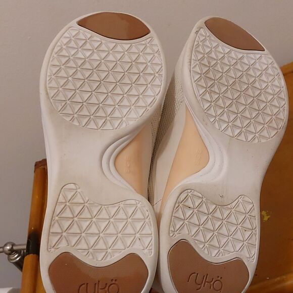 RYka Women Myla 2 Slip-on Shoes - Picture 5 of 6